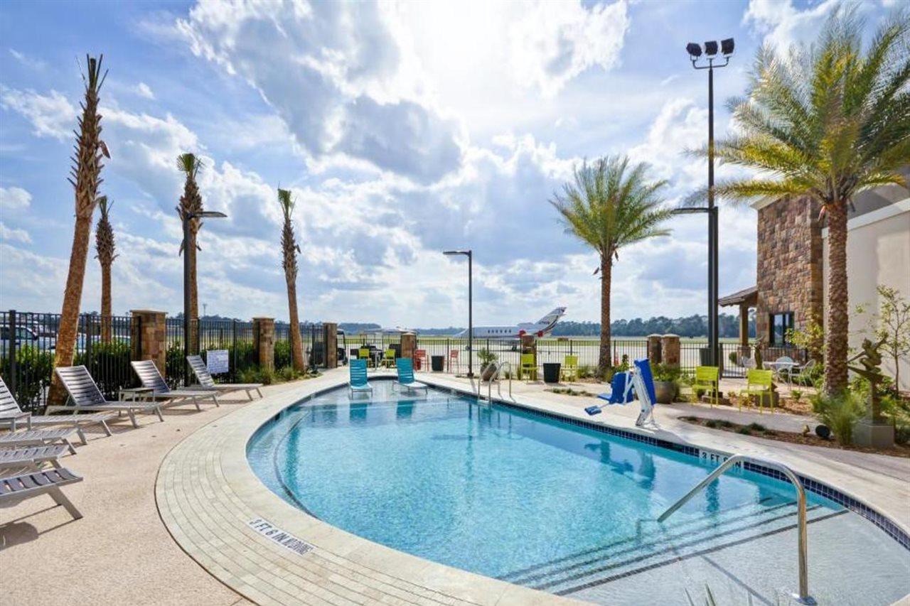 Home2 Suites By Hilton St. Simons Island Exterior photo